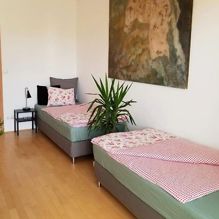 New Pest Apartman Apartment Budapest Luaran gambar