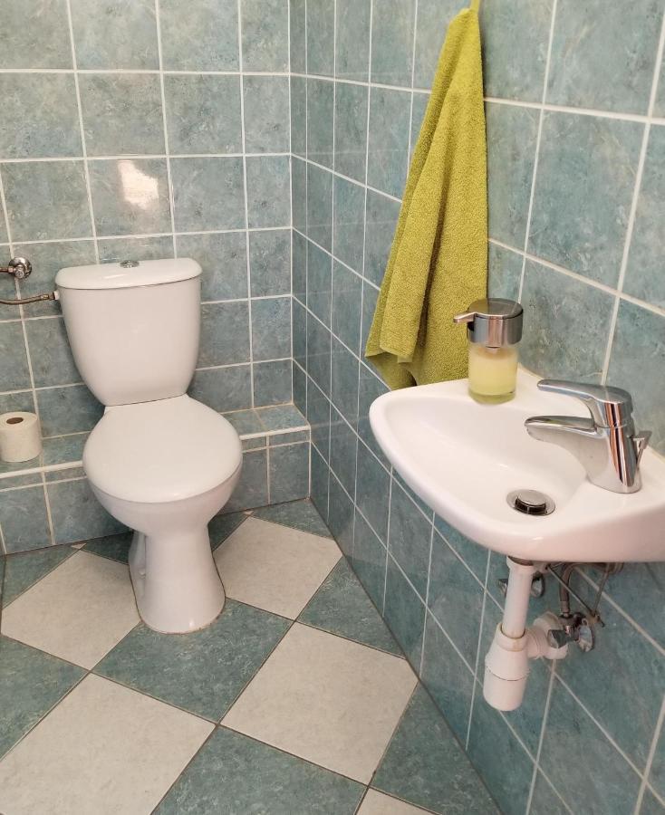 New Pest Apartman Apartment Budapest Luaran gambar