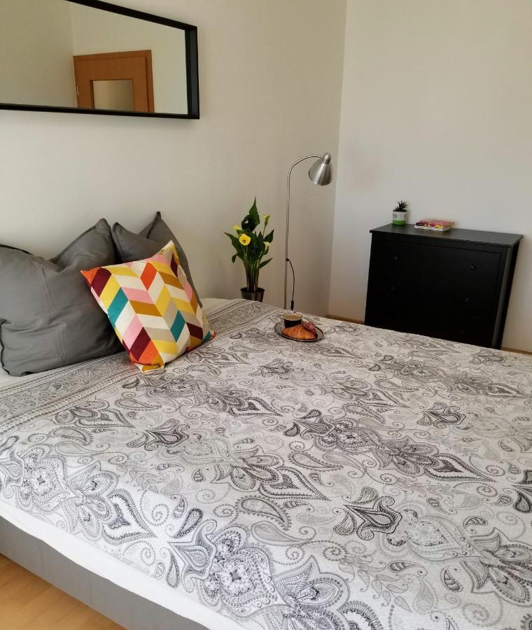New Pest Apartman Apartment Budapest Luaran gambar